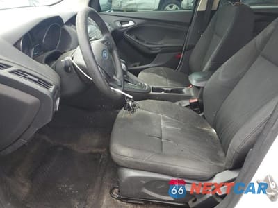 Zdjęcie 7 z 12 samochodu: 2018 FORD FOCUS VIN:1FADP3F20JL250402 - miniatura