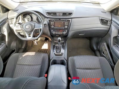 Zdjęcie 8 z 12 samochodu: 2017 NISSAN ROGUE SV VIN:KNMAT2MTXHP551177 - miniatura