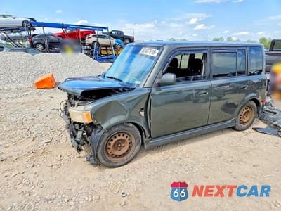 2005 TOYOTA SCION XB JTLKT334050202350 - główne zdjęcie licytacji z USA - miniatura