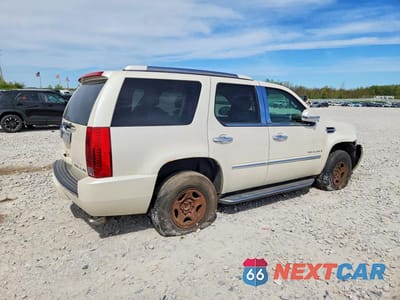 Trzecie zdjęcie samochodu z tyłu: 2009 CADILLAC ESCALADE SPORT VIN:1GYFK53299R119540 - miniatura