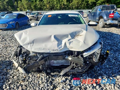 Piąte zdjęcie samochodu w środku: 2025 KIA K4 LXS VIN:3KPFT4DE2SE184124 - miniatura