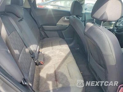 Zdjęcie 10 z 12 samochodu: 2017 KIA NIRO LX VIN:KNDCB3LC1H5089395 - miniatura
