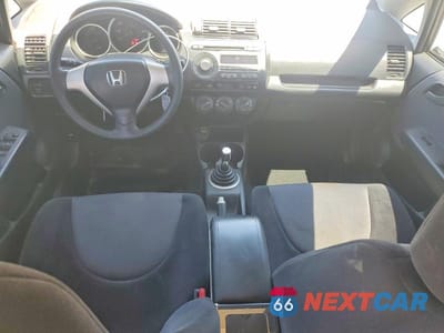 Zdjęcie 8 z 13 samochodu: 2007 HONDA FIT VIN:JHMGD37457S051620 - miniatura