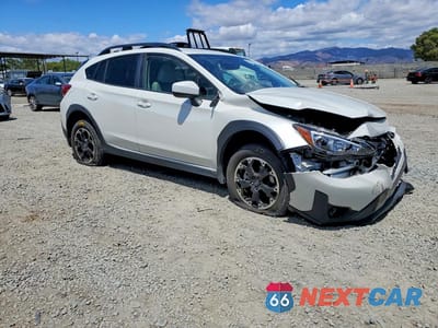 Czwarte zdjęcie samochodu z boku: 2021 SUBARU CROSSTREK PREMIUM VIN:JF2GTAPC6MH347272 - miniatura