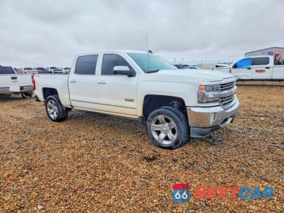 Czwarte zdjęcie samochodu z boku: 2017 CHEVROLET SILVERADO K1500 LTZ VIN:3GCUKSEC4HG125083 - miniatura