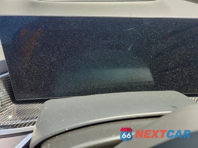 Zdjęcie 9 z 14 samochodu: 2026 BMW X5 M60I VIN:5UX33EU06T9384229 - miniatura