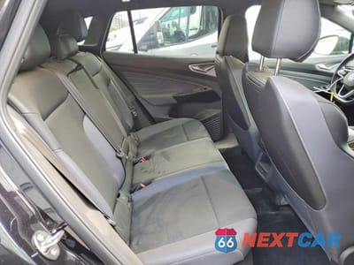 Zdjęcie 11 z 13 samochodu: 2023 VOLKSWAGEN ID.4 PRO S VIN:1V2VMPE81PC016684 - miniatura
