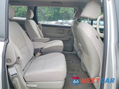 Zdjęcie 11 z 13 samochodu: 2016 KIA SEDONA L VIN:KNDMA5C13G6123914 - miniatura