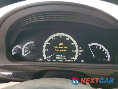 Zdjęcie 9 z 12 samochodu: 2011 MERCEDES-BENZ S 550 VIN:WDDNG7BB3BA410271 - miniatura