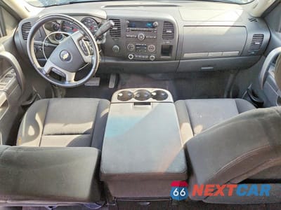 Zdjęcie 8 z 13 samochodu: 2011 CHEVROLET SILVERADO K2500 HEAVY DUTY LT VIN:1GC2KXC81BZ295914 - miniatura