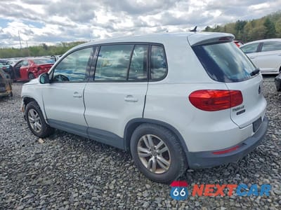 Drugie zdjęcie samochodu z przodu: 2014 VOLKSWAGEN TIGUAN S VIN:WVGBV3AX1EW564957 - miniatura