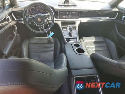 Zdjęcie 8 z 12 samochodu: 2019 PORSCHE PANAMERA BASE VIN:WP0AA2A71KL101039 - miniatura