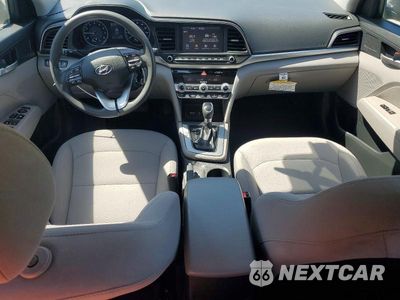 Zdjęcie 8 z 12 samochodu: 2020 HYUNDAI ELANTRA SEL VIN:5NPD84LF3LH587996 - miniatura