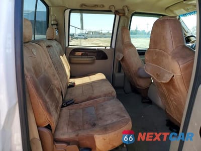 Zdjęcie 10 z 12 samochodu: 2005 FORD F250 SUPER DUTY VIN:1FTSW20P05EA80295 - miniatura