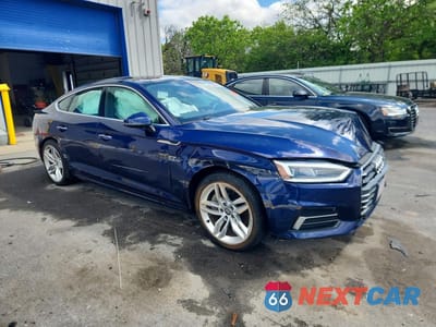 Czwarte zdjęcie samochodu z boku: 2019 AUDI A5 PREMIUM PLUS VIN:WAUBNCF53KA029517 - miniatura