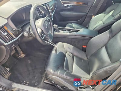 Zdjęcie 7 z 13 samochodu: 2017 VOLVO S90 T6 MOMENTUM VIN:YV1A22MK7H1014595 - miniatura
