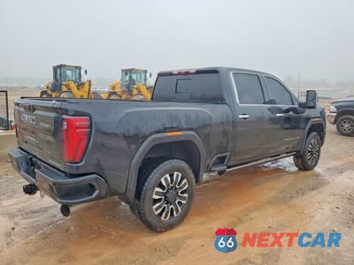 Trzecie zdjęcie samochodu z tyłu: 2026 GMC SIERRA K2500 DENALI ULTIMATE VIN:1GT4UXEY1TF101403 - miniatura