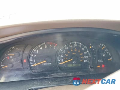 Zdjęcie 9 z 12 samochodu: 2003 TOYOTA TUNDRA ACCESS CAB LIMITED VIN:5TBBT48113S391092 - miniatura