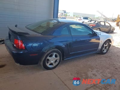 Trzecie zdjęcie samochodu z tyłu: 2003 FORD MUSTANG VIN:1FAFP40463F424886 - miniatura