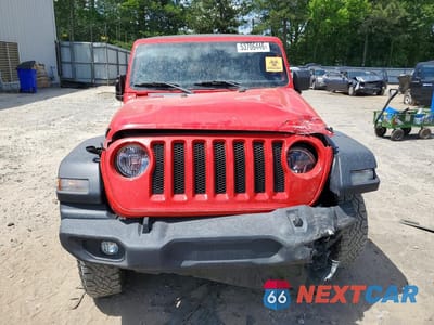 Piąte zdjęcie samochodu w środku: 2018 JEEP WRANGLER UNLIMITED SPORT VIN:1C4HJXDG8JW158987 - miniatura