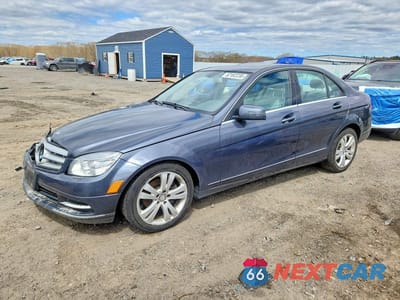 2011 MERCEDES-BENZ C 300 4MATIC WDDGF8BB2BR179883 - główne zdjęcie licytacji z USA - miniatura