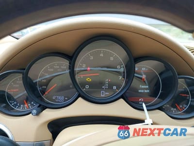 Zdjęcie 9 z 13 samochodu: 2013 PORSCHE CAYENNE VIN:WP1AA2A23DLA01370 - miniatura
