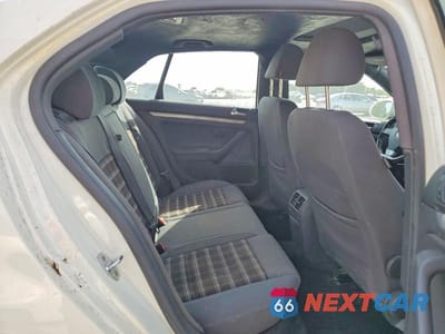 Zdjęcie 10 z 12 samochodu: 2007 VOLKSWAGEN JETTA GLI OPTION PACKAGE 1 VIN:3VWWJ71K67M091117 - miniatura