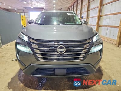 Piąte zdjęcie samochodu w środku: 2025 NISSAN ROGUE SV VIN:5N1BT3BB7SC854836 - miniatura