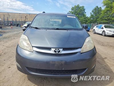 Piąte zdjęcie samochodu w środku: 2010 TOYOTA SIENNA XLE LIMITED VIN:5TDYK4CC6AS327169 - miniatura