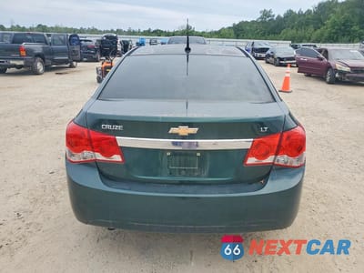 Zdjęcie 6 z 12 samochodu: 2014 CHEVROLET CRUZE LT VIN:1G1PC5SB4E7348392 - miniatura