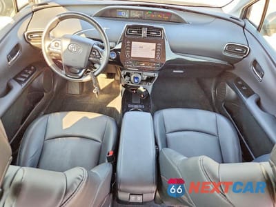 Zdjęcie 8 z 12 samochodu: 2022 TOYOTA PRIUS XLE AWD-E VIN:JTDL9MFUXN3034585 - miniatura