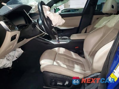 Zdjęcie 7 z 12 samochodu: 2020 BMW M340I VIN:3MW5U7J03L8B45817 - miniatura