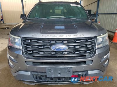 Piąte zdjęcie samochodu w środku: 2017 FORD EXPLORER SPORT VIN:1FM5K8GT9HGC48597 - miniatura