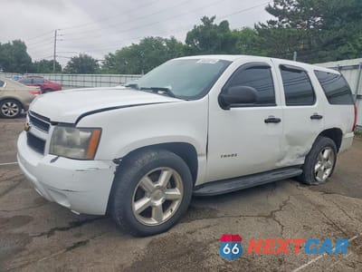 2010 CHEVROLET TAHOE C1500 LS 1GNMCAE07AR100009 - główne zdjęcie licytacji z USA - miniatura