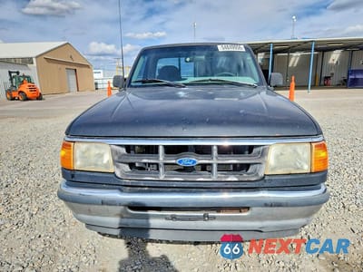 Piąte zdjęcie samochodu w środku: 1994 FORD RANGER VIN:1FTCR10A5RPA06026 - miniatura
