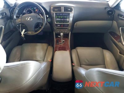 Zdjęcie 8 z 12 samochodu: 2008 LEXUS IS 250 VIN:JTHBK262485066135 - miniatura