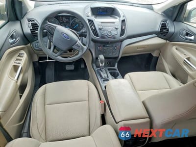 Zdjęcie 8 z 12 samochodu: 2018 FORD ESCAPE SE VIN:1FMCU9GD3JUA75098 - miniatura