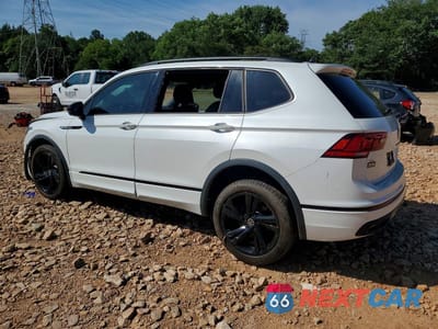 Drugie zdjęcie samochodu z przodu: 2024 VOLKSWAGEN TIGUAN SE R-LINE BLACK VIN:3VV8B7AX9RM109683 - miniatura