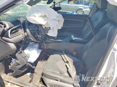 Zdjęcie 7 z 11 samochodu: 2018 TOYOTA CAMRY SE VIN:4T1B11HK4JU556724 - miniatura
