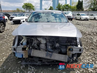 Piąte zdjęcie samochodu w środku: 2019 HONDA ACCORD LX VIN:1HGCV1F12KA132003 - miniatura