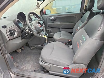 Zdjęcie 7 z 12 samochodu: 2016 FIAT 500 POP VIN:3C3CFFARXGT248530 - miniatura