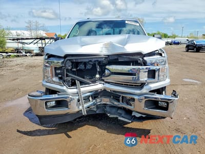 Piąte zdjęcie samochodu w środku: 2018 FORD F150 SUPER CAB VIN:1FTEX1CGXJFE74892 - miniatura