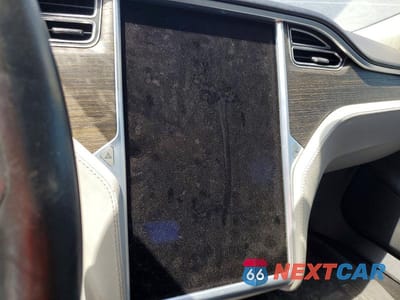 Zdjęcie 9 z 12 samochodu: 2014 TESLA MODEL S VIN:5YJSA1S13EFP65505 - miniatura