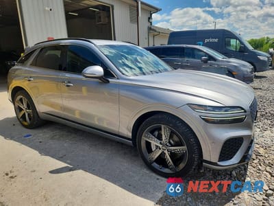Czwarte zdjęcie samochodu z boku: 2024 GENESIS GV70 2.5T STANDARD VIN:5NMMADTB0RH011550 - miniatura