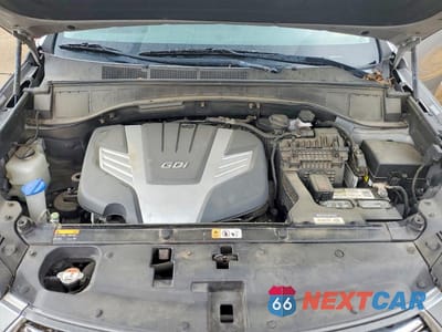 Zdjęcie 11 z 12 samochodu: 2017 HYUNDAI SANTA FE SE ULTIMATE VIN:KM8SR4HF8HU170153 - miniatura
