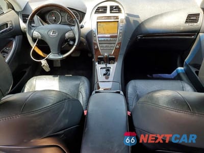 Zdjęcie 8 z 13 samochodu: 2011 LEXUS ES 350 VIN:JTHBK1EG5B2464874 - miniatura