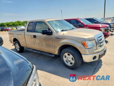Czwarte zdjęcie samochodu z boku: 2011 FORD F150 SUPER CAB VIN:1FTEX1CM3BFC64979 - miniatura