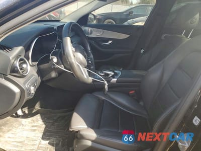 Zdjęcie 7 z 13 samochodu: 2019 MERCEDES-BENZ C 300 4MATIC VIN:55SWF8EB1KU297042 - miniatura