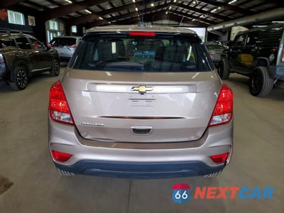 Zdjęcie 6 z 13 samochodu: 2018 CHEVROLET TRAX LS VIN:3GNCJNSB7JL173497 - miniatura