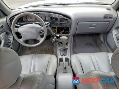 Zdjęcie 8 z 12 samochodu: 1993 TOYOTA CAMRY LE VIN:JT2SK12E9P0119153 - miniatura